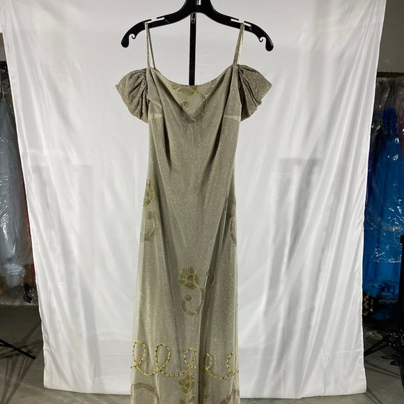Pelicana - Dress - Picture 1 of 9